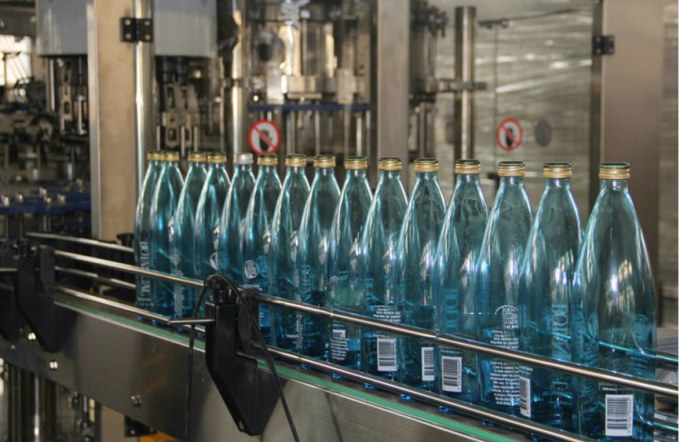 Industrial Soda Water Filling Machine / Sparkling Water Processing Equipment 6