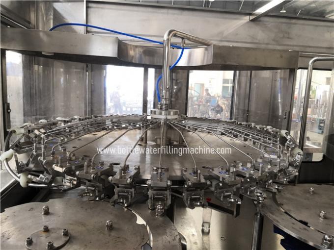 নন কার্বনেটেড মনোব্লক 32 অগ্রভাগ রস বোতলজাতকরণ মেশিন 0