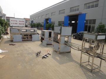 Glass Bottles Drinking Water Filling Machine Automatic High Speed For Beverage