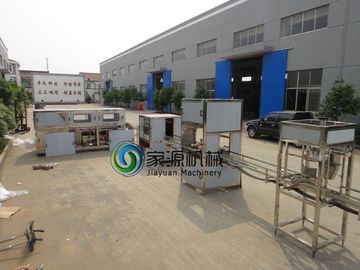 Glass Bottles Drinking Water Filling Machine Automatic High Speed For Beverage