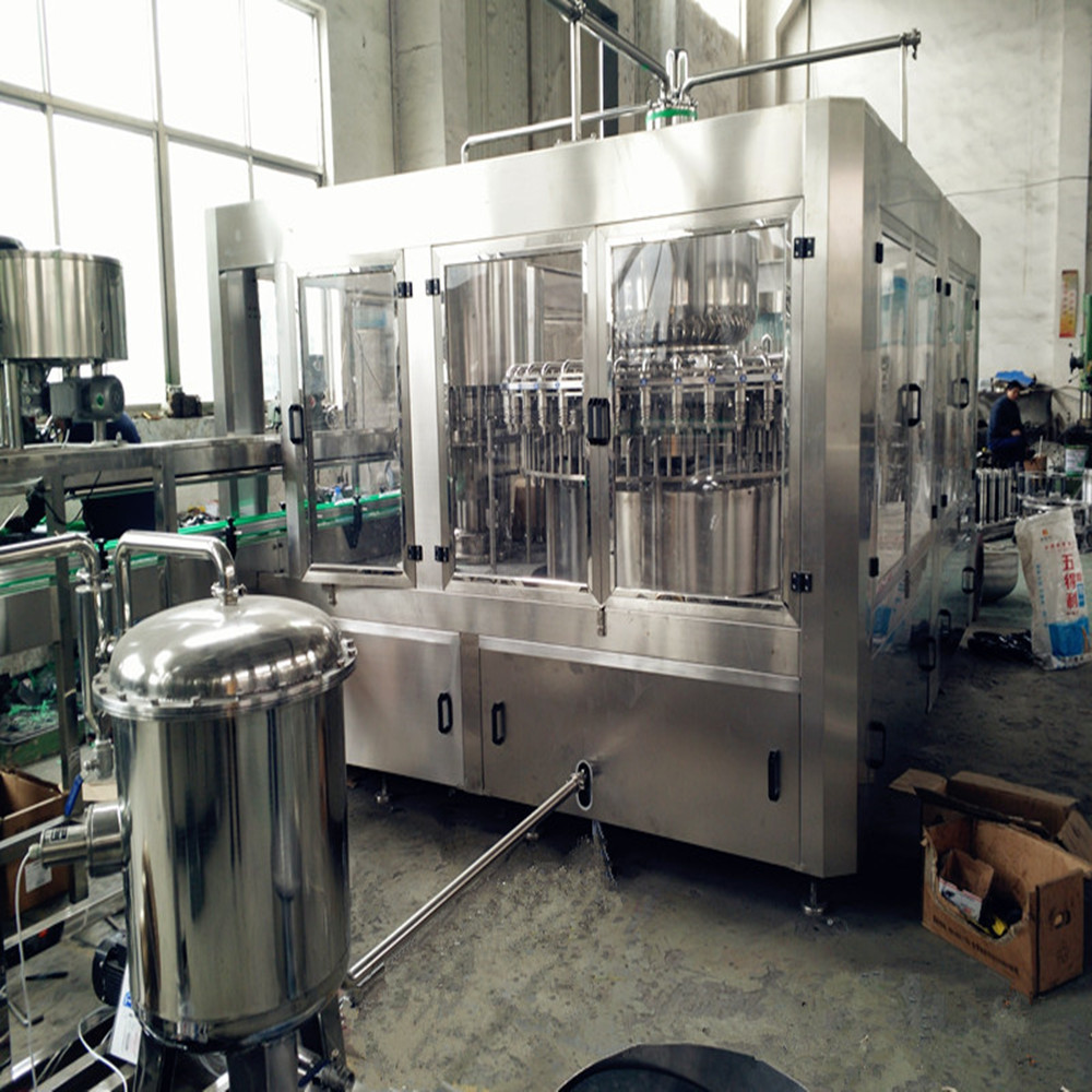 8000kg 16000bph - 18000bph liquid filling machine for 150-320mm Height Bottles