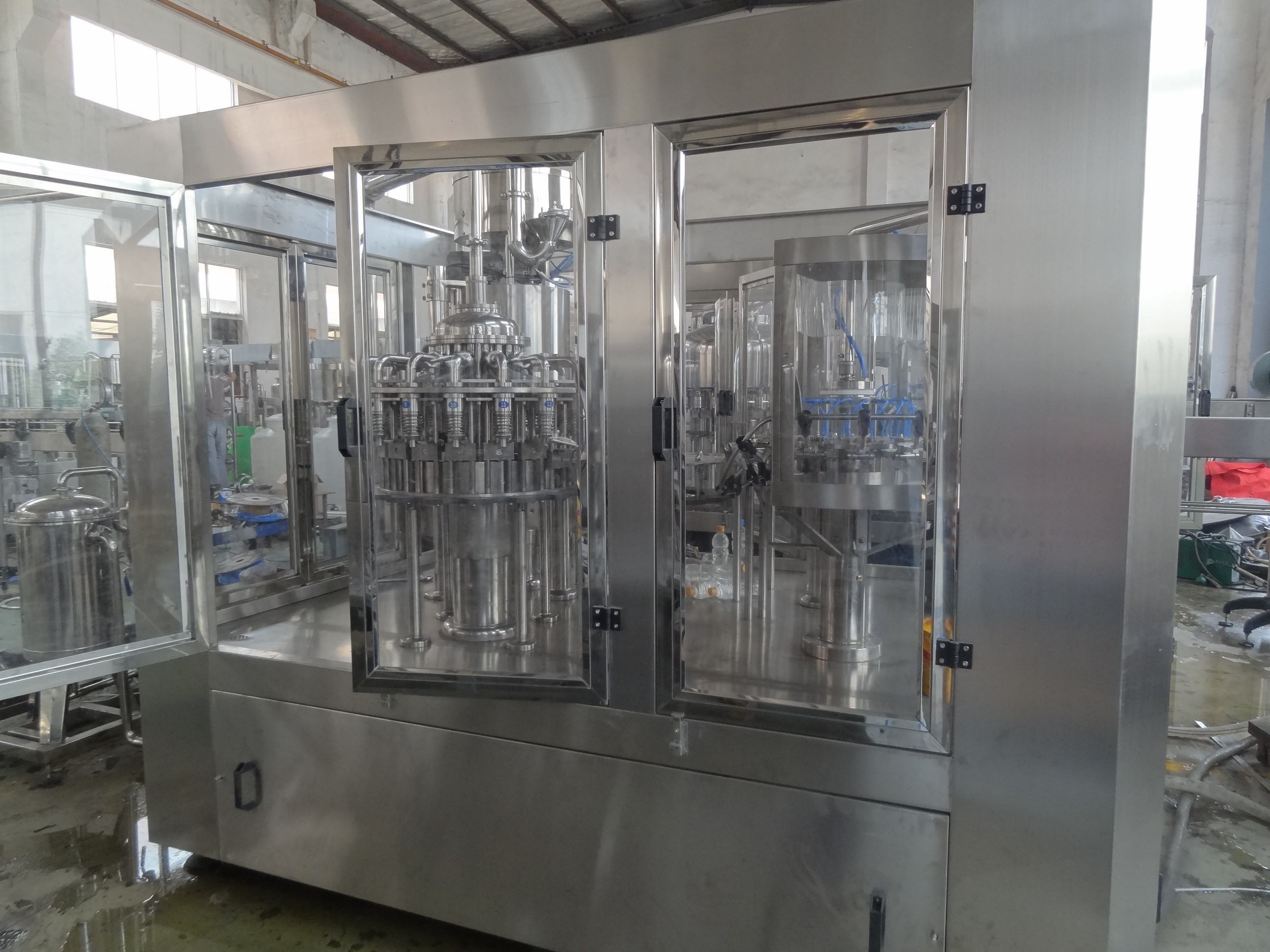 Fully Automatic Litchi Juice Packaging Machine , PET Plastic Bottle Beverage Filling Machine
