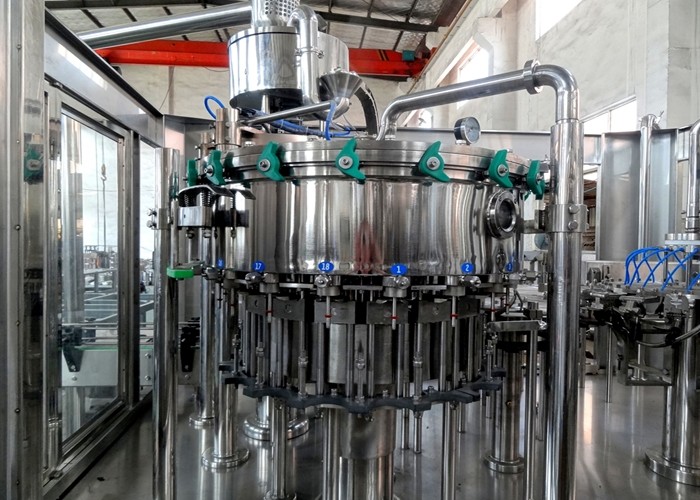 Soft drink gas water beer filling machine for carbonated drink production line
