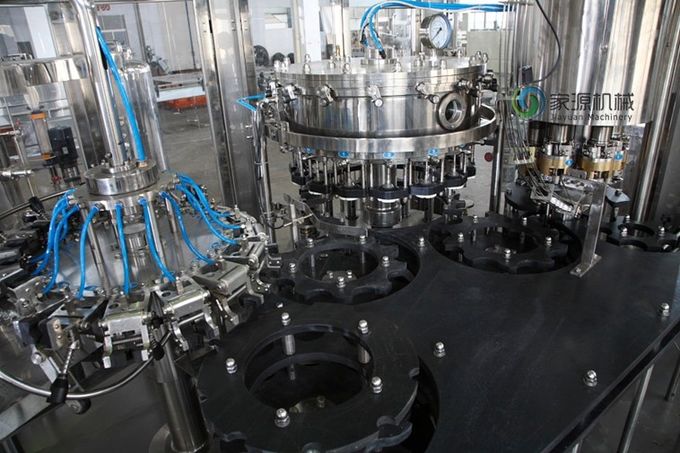3 in 1 Glass Bottle Filling Machine With Aluminum Screw Cap , Beverage Filling Machine 1