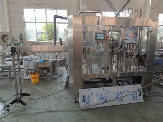 SUS304 Silvery White Apple Juice Filling Machine 2450*1800*2200 6000bph 0